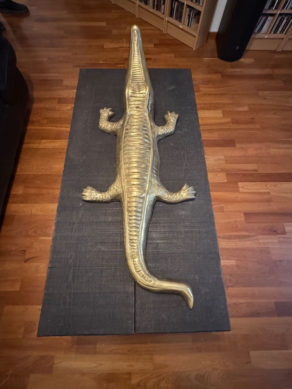 Sculture & Statue: Krokodil aus Messing 19 Kg – Usato da Horgen venduto da Auction-Kings 2