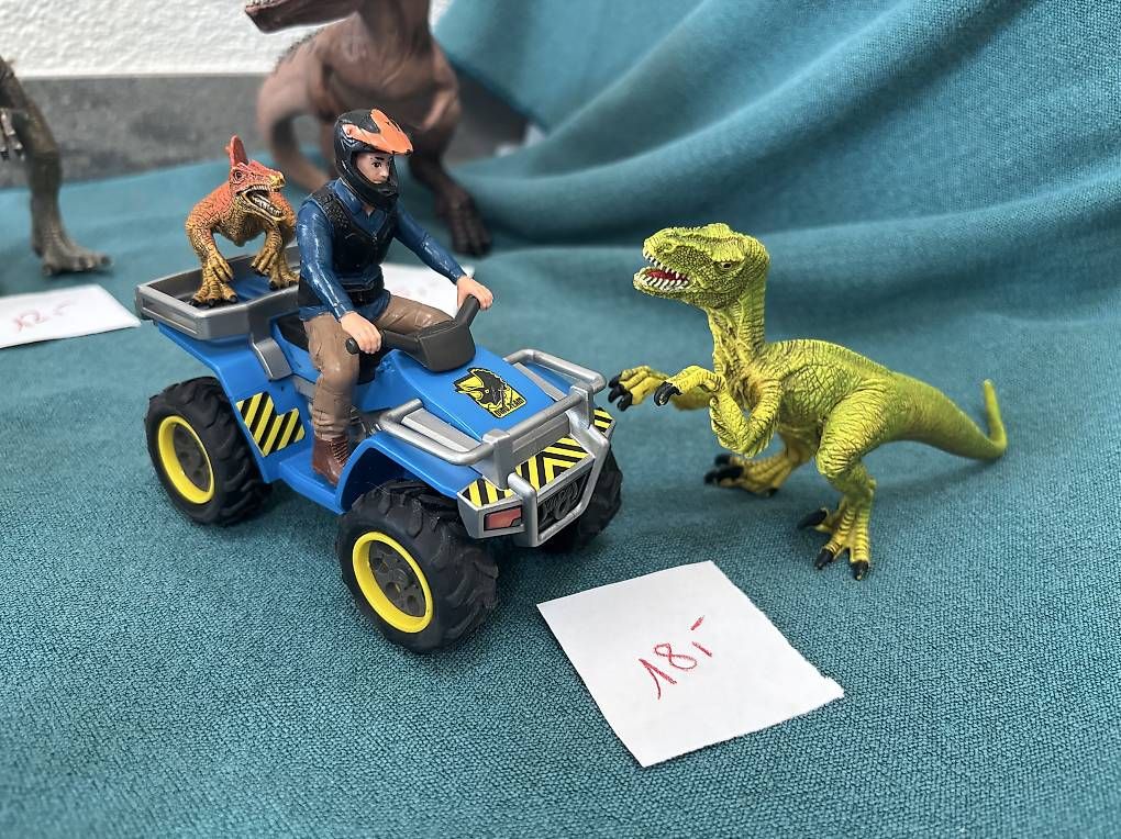 Spielzeuge: Grosse Schleich-Dino - Sammlung – Gebraucht aus Heimberg von Pemo6 3