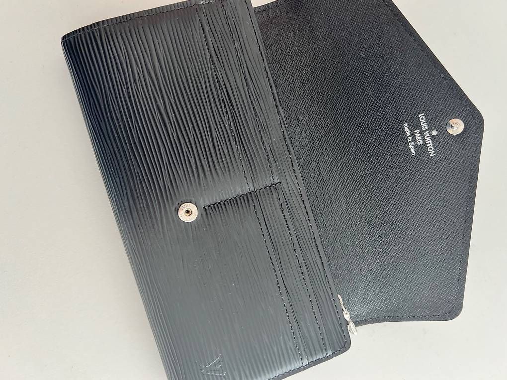 Louis Vuitton Portamonete: Louis Vuitton Sarah Wallet in edlem Epileder – Usato da Zürich venduto da SchoenGebraucht 1