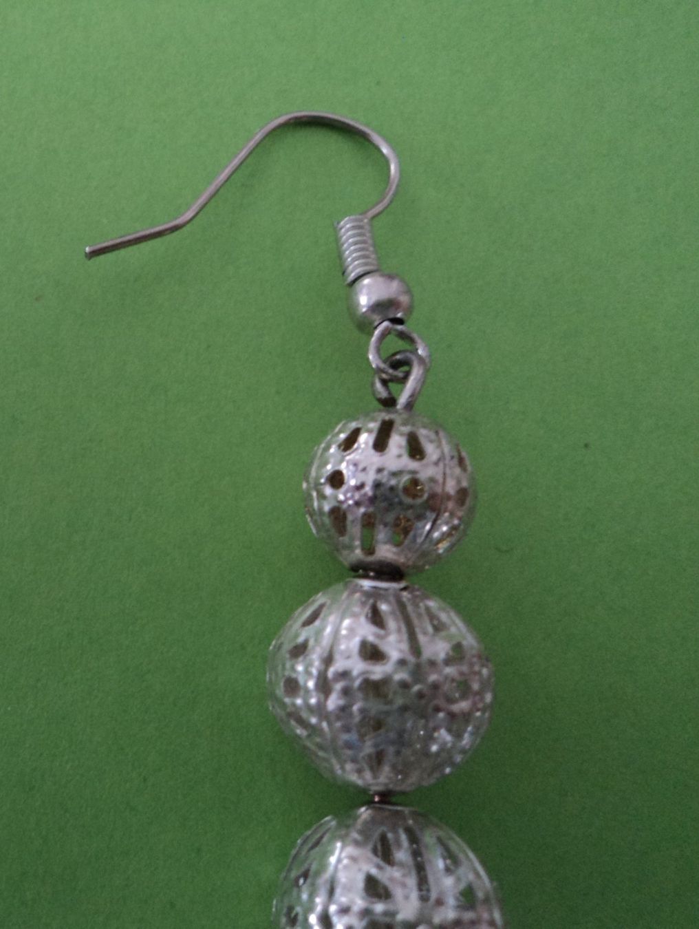 Orecchini pendenti & Orecchini a lobo: Boucles d'oreilles pendantes couleur argent – Nuovo (secondo la descrizione) da Basel venduto da maripas17 3