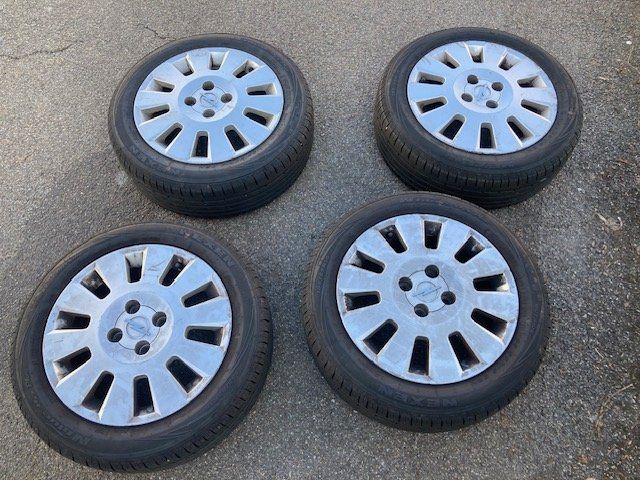 Opel Cerchioni: opel felgen mit sommer pneus – Usato da Degersheim venduto da astrasta