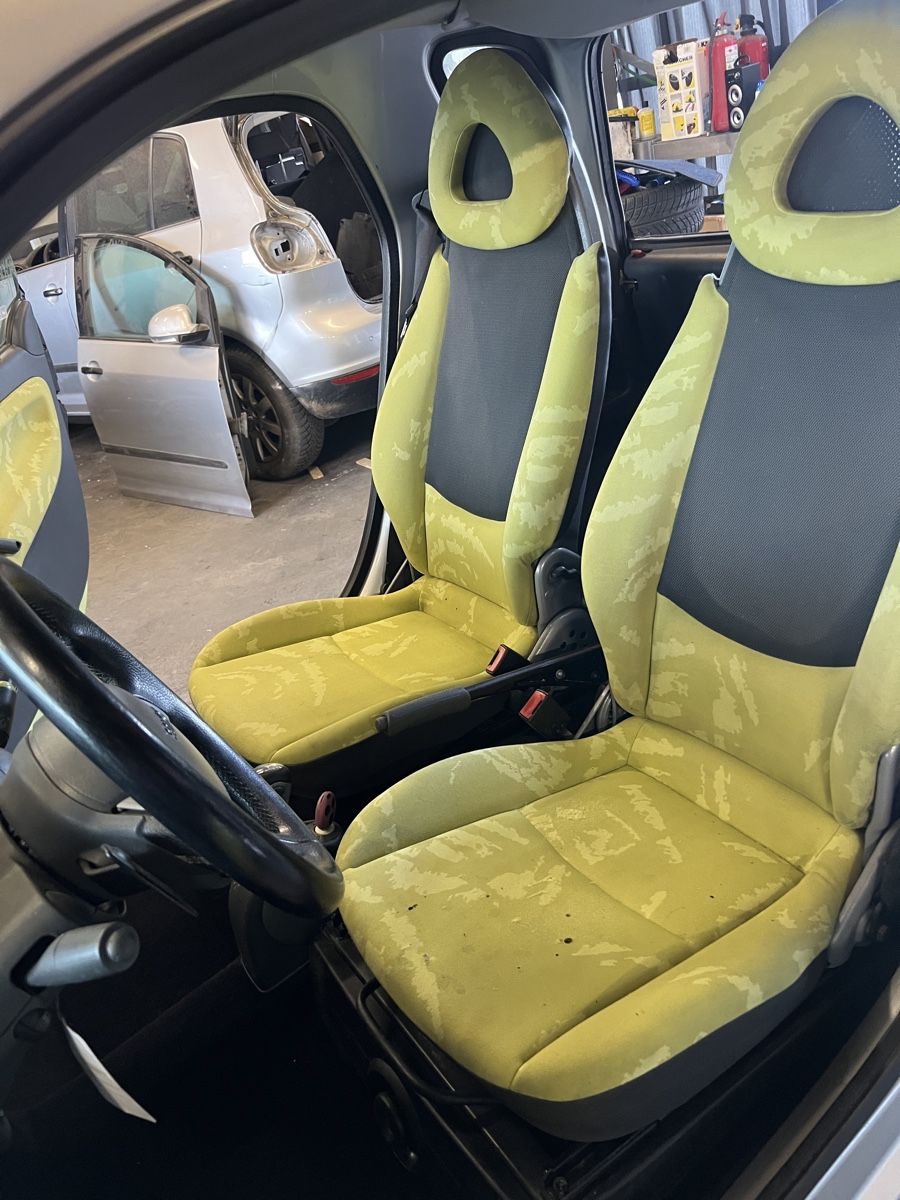 Smart Automobili: Smart Fortwo 1.0  – Usato da Bern venduto da pav_b76w 1