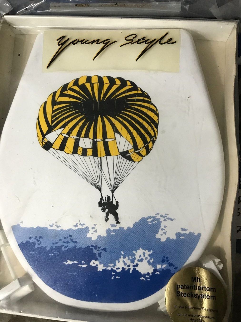 Flug- & Drachensport: "Fallschirmspringer" WC-Sitz – Neu und originalverpackt aus Uster von rol_85tq