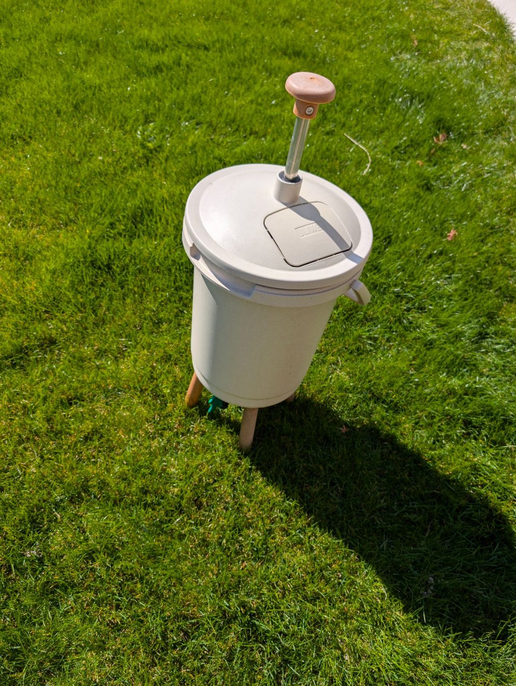 Cestini per rifiuti: Composteur de cuisine ou balcon Bokashi – Usato da Fully venduto da cla_k5fr