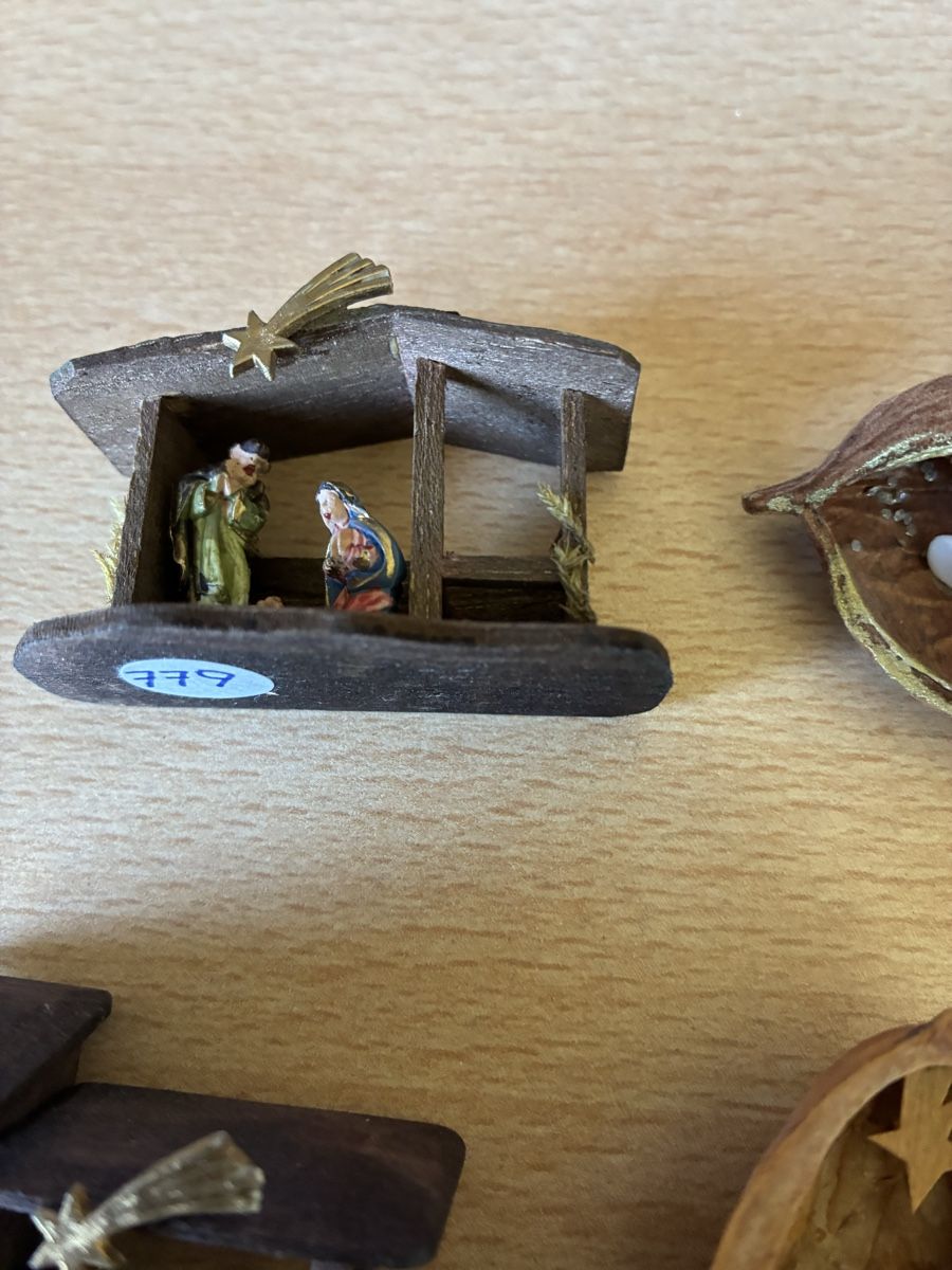 Alle Dekorationen: Mini Krippen – Gebraucht aus Niederuzwil von Miami1999 5