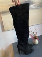 Over the knee boots( 39p)
