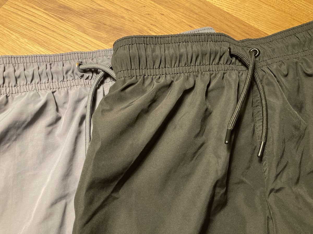 H&M Costumi da bagno: Badehosenset grau/schwarz Gr. 134/140 – Usato da Uttigen venduto da daeni_83 1