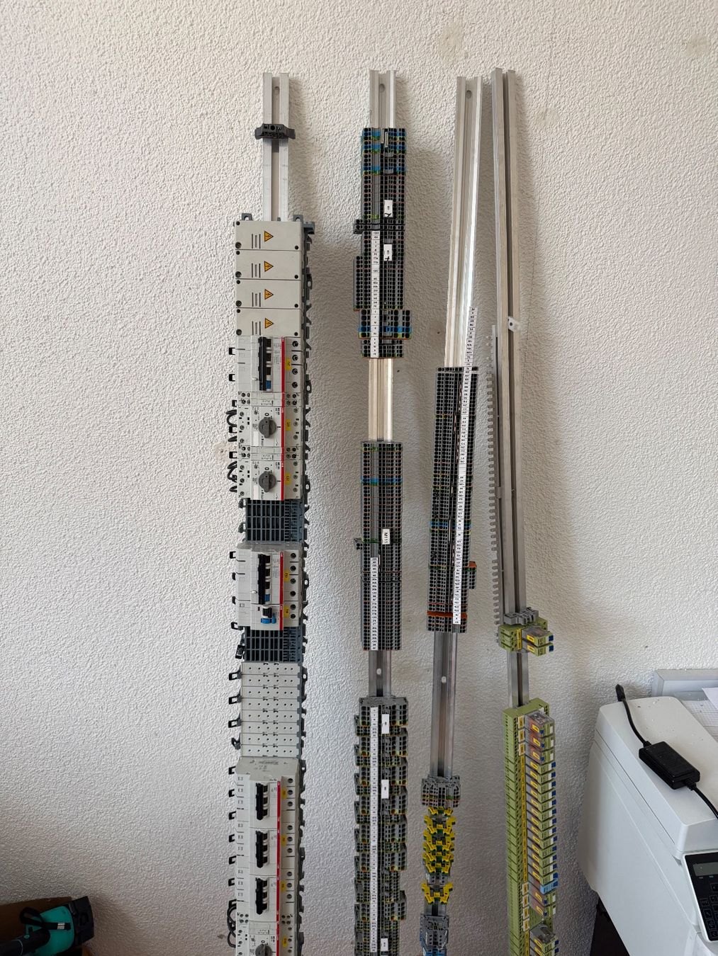 ABB Schalter: ABB Smissline Elektrokomponenten aus professionellen – Gebraucht aus Amriswil von JaJa-Express 6