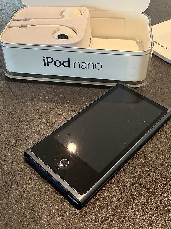 Apple Lettore multimediale portatile: iPod nano – Nuovo (secondo la descrizione) da Säriswil venduto da mir_9frr