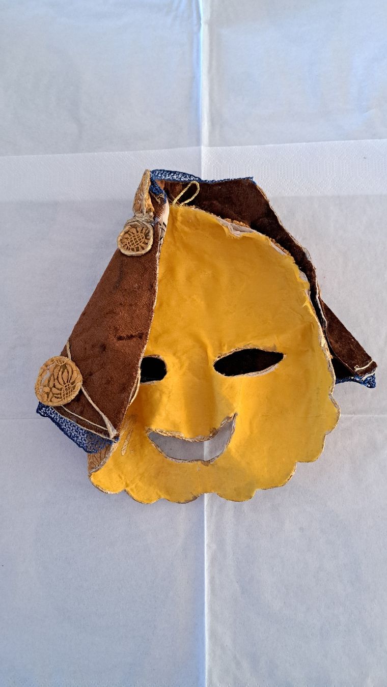 Masques: Dekorative Wand-Maske – D'occasion à Winterthur par ml2_58mm 1