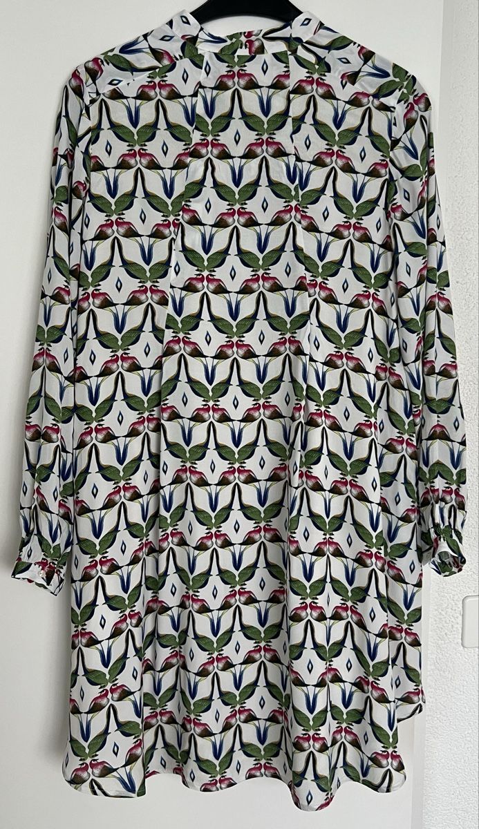 Robes: Kleid mit Vogelprint Grösse S  – Neuf (Voir description) à Uster par Family_Boutique 1