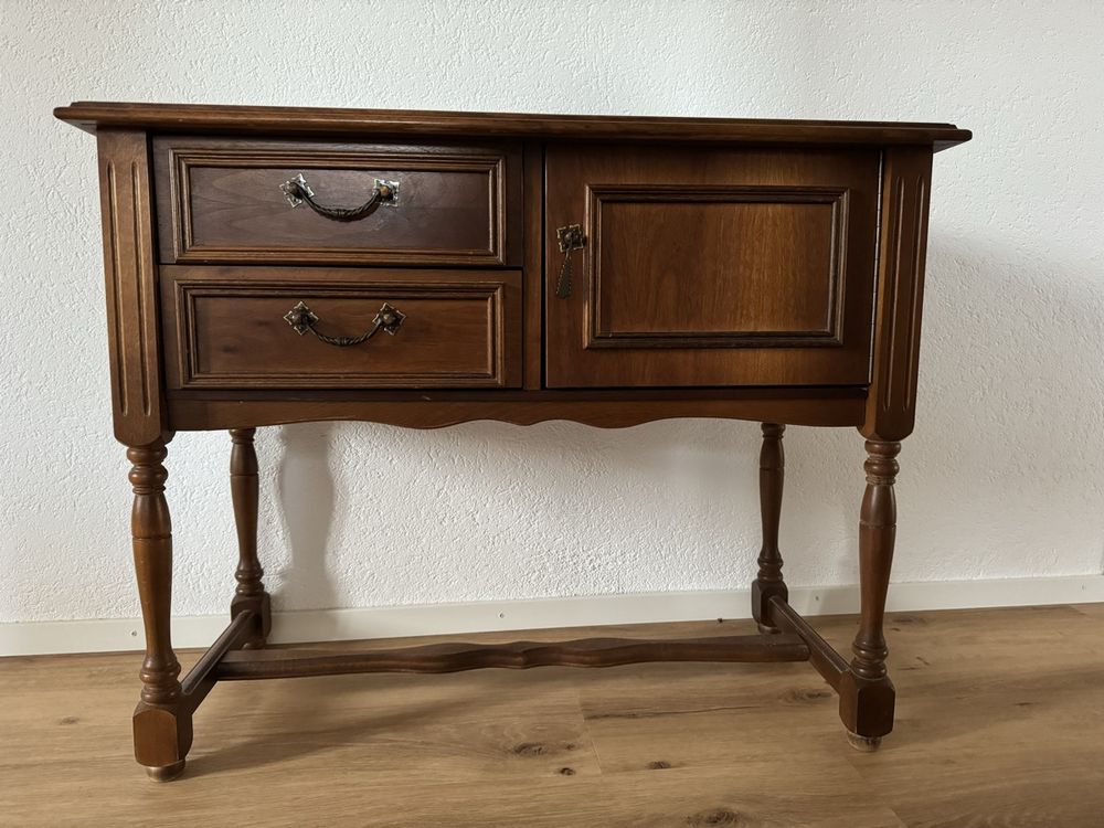 Antike Kommode (Gebraucht) in Rüti b. Büren für CHF 40 – nur Abholung ...