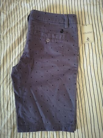 Neu Volcom Shorts Grösse S/M