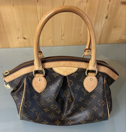 Louis Vuitton Tivoli pm