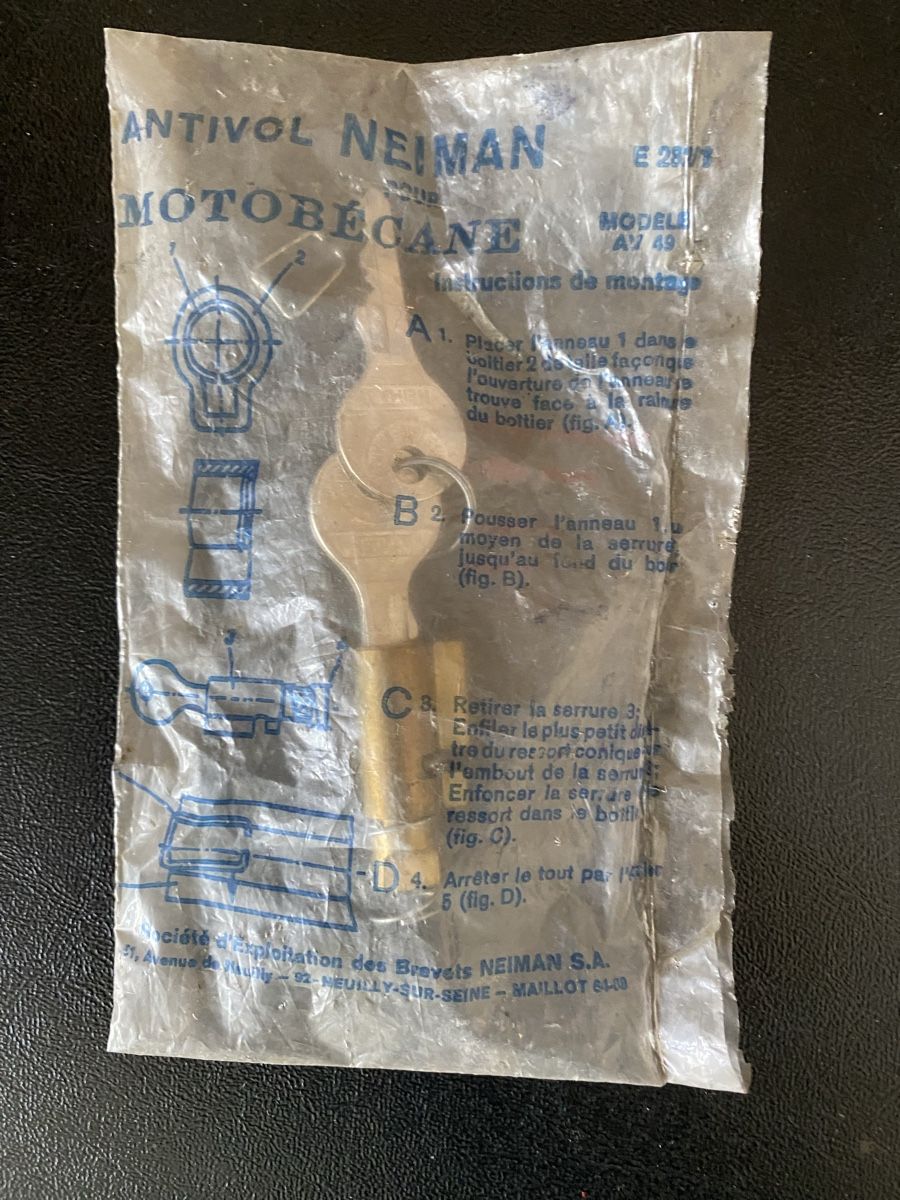Mofa-Ersatzteile: Neiman AV49 Mofaschloss, motobecane, Cady – Neu und originalverpackt aus Birmenstorf AG von monza2011 3