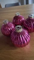4 Weihnachtsgläser als Kugeln