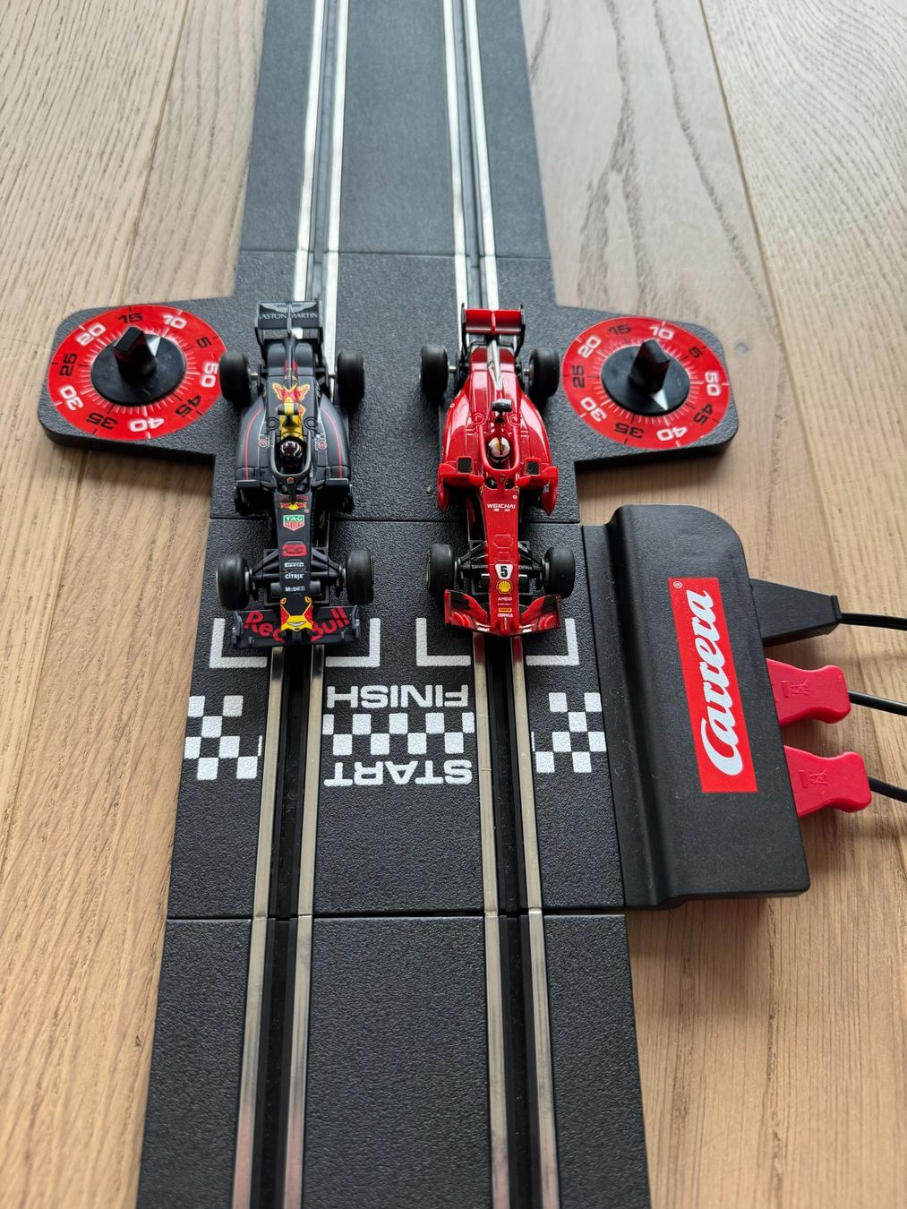 Carrera Piste: Carrera GO !!! Bahn – Usato da Menzingen venduto da Trade-it 2