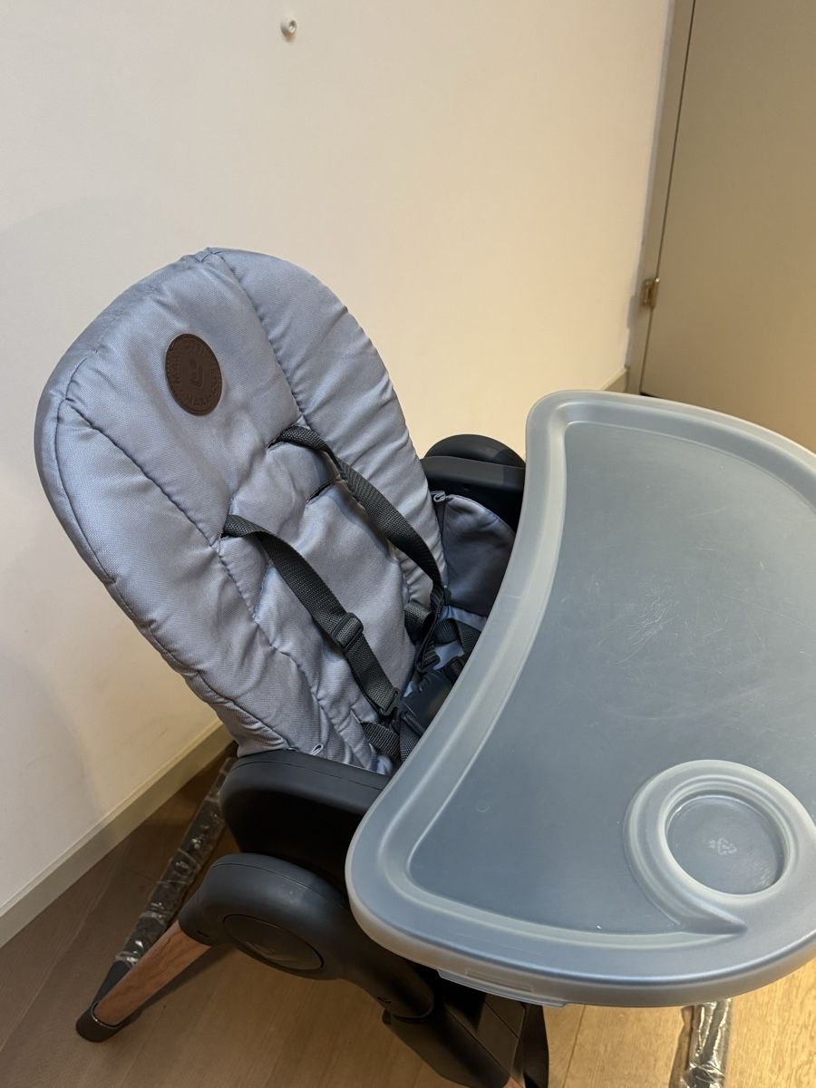 Maxi-Cosi Seggioloni: Maxi Cosi Minla Plus high chair elegance graphite – Usato da Dietikon venduto da and_bv5y 3