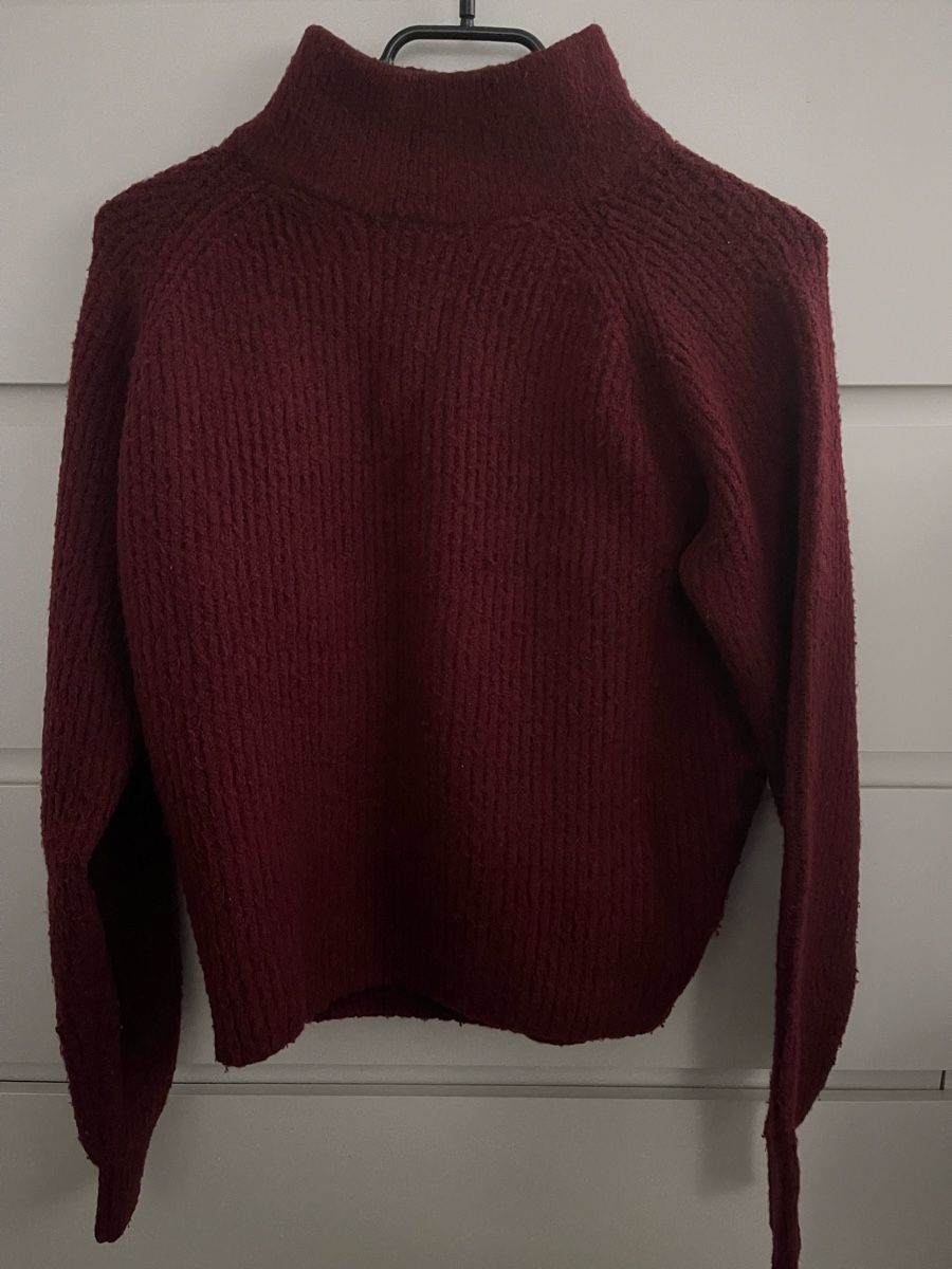 Pulls & Sweat-shirts: Weinrotes Pullover in M – D'occasion à Neuenegg par aba_g85b