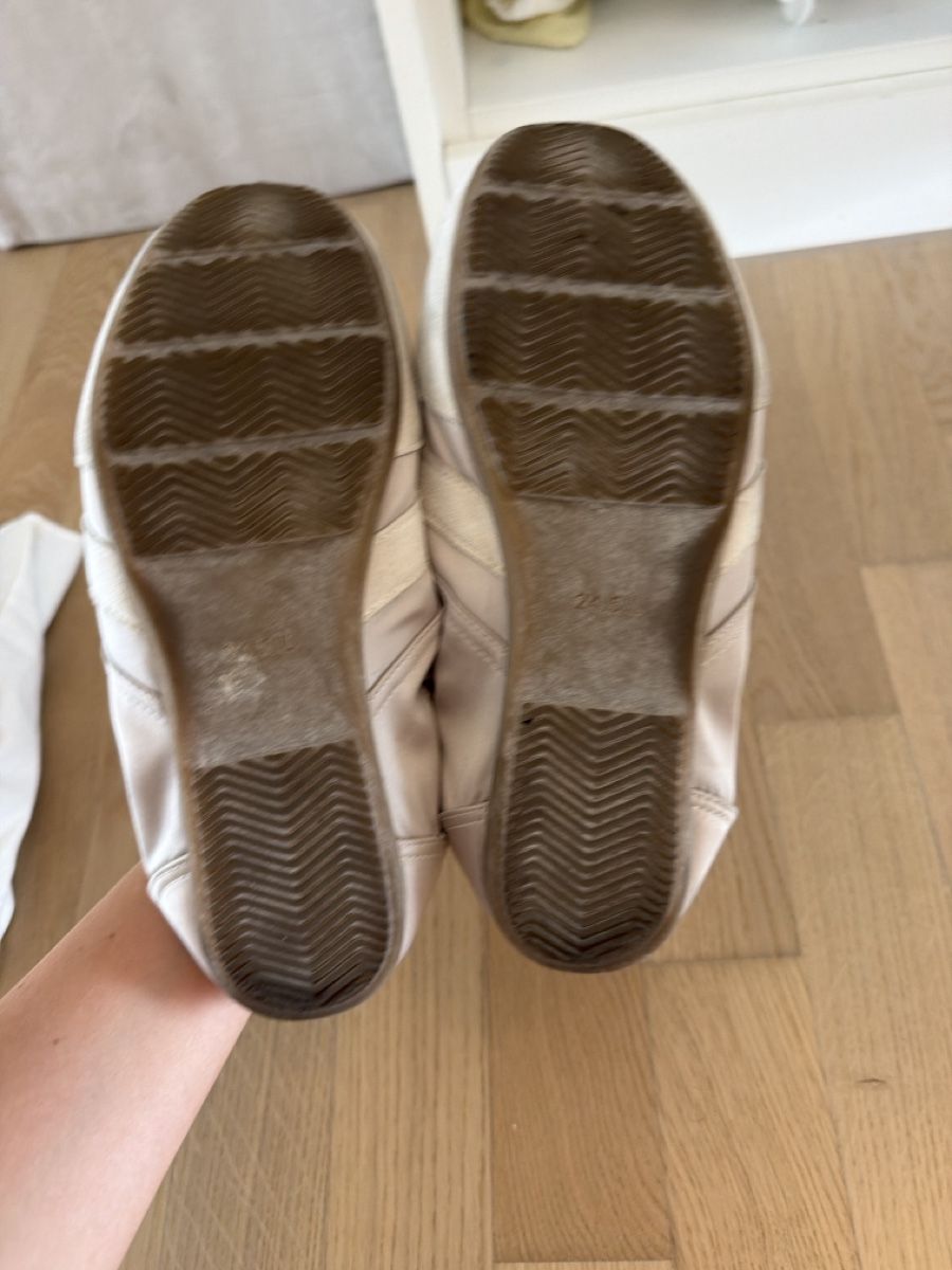 Damenschuhe: Ballet sneaker size large (39-40) – Gebraucht aus Glattpark(Opfikon) von der_dh8z 1