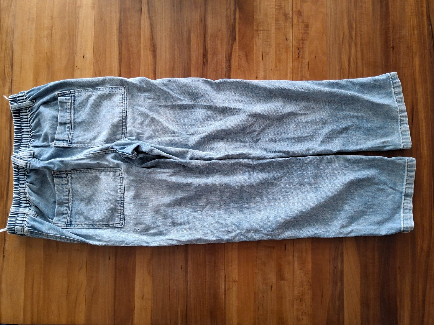 C&A Pantaloni: Kinder Jeans Grösse 164 hellblau mit Löchli – Usato da Sachseln venduto da Cadfael1 1