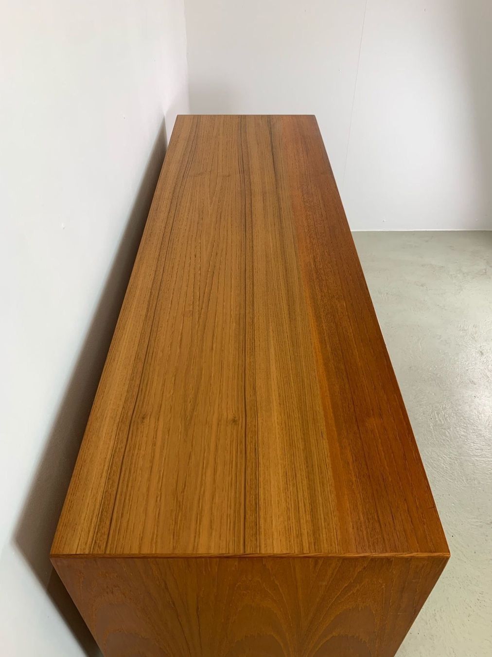 Cassettiere: MidCentury Teak Sideboard Arne Vodder – Usato da Basel venduto da MidMod20C 6