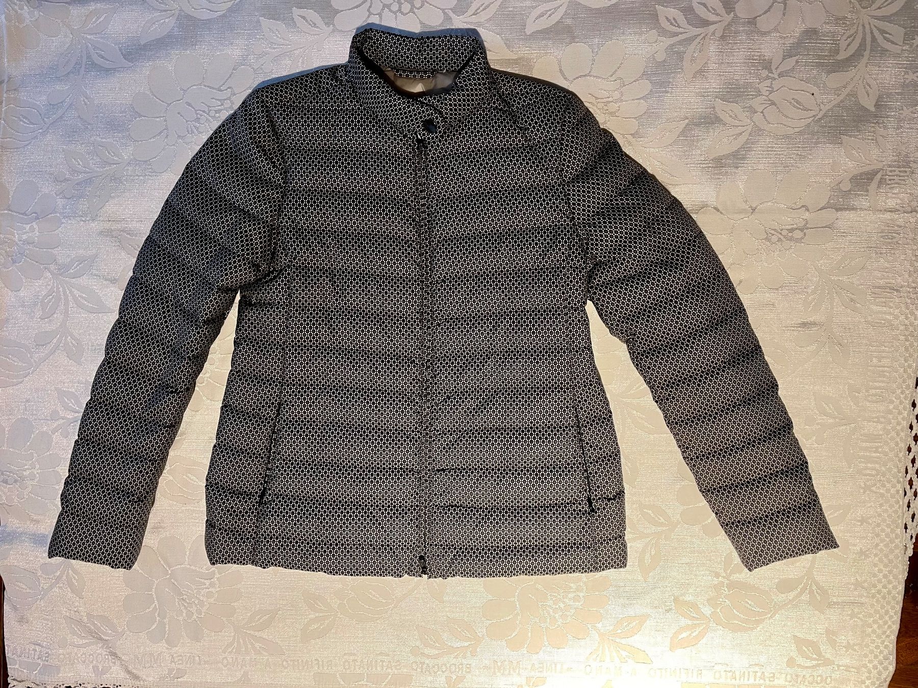 Armani Giacche: Armani new jacket 40 800€! – Nuovo (secondo la descrizione) da Barna venduto da orbuyorcry 2