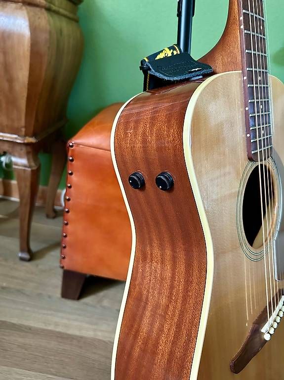 Fender Strumenti musicali: Fender Malibù – Usato da Monteggio venduto da mil_58n9 2