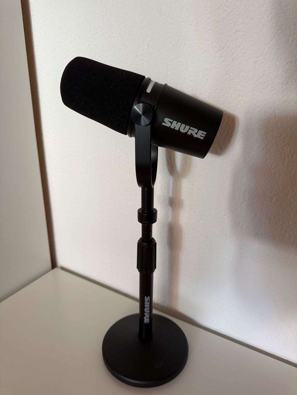 Shure Mikrofone: Shure MV7+ Podcast Kit – Gebraucht aus Uetikon am See von silaszurich 1