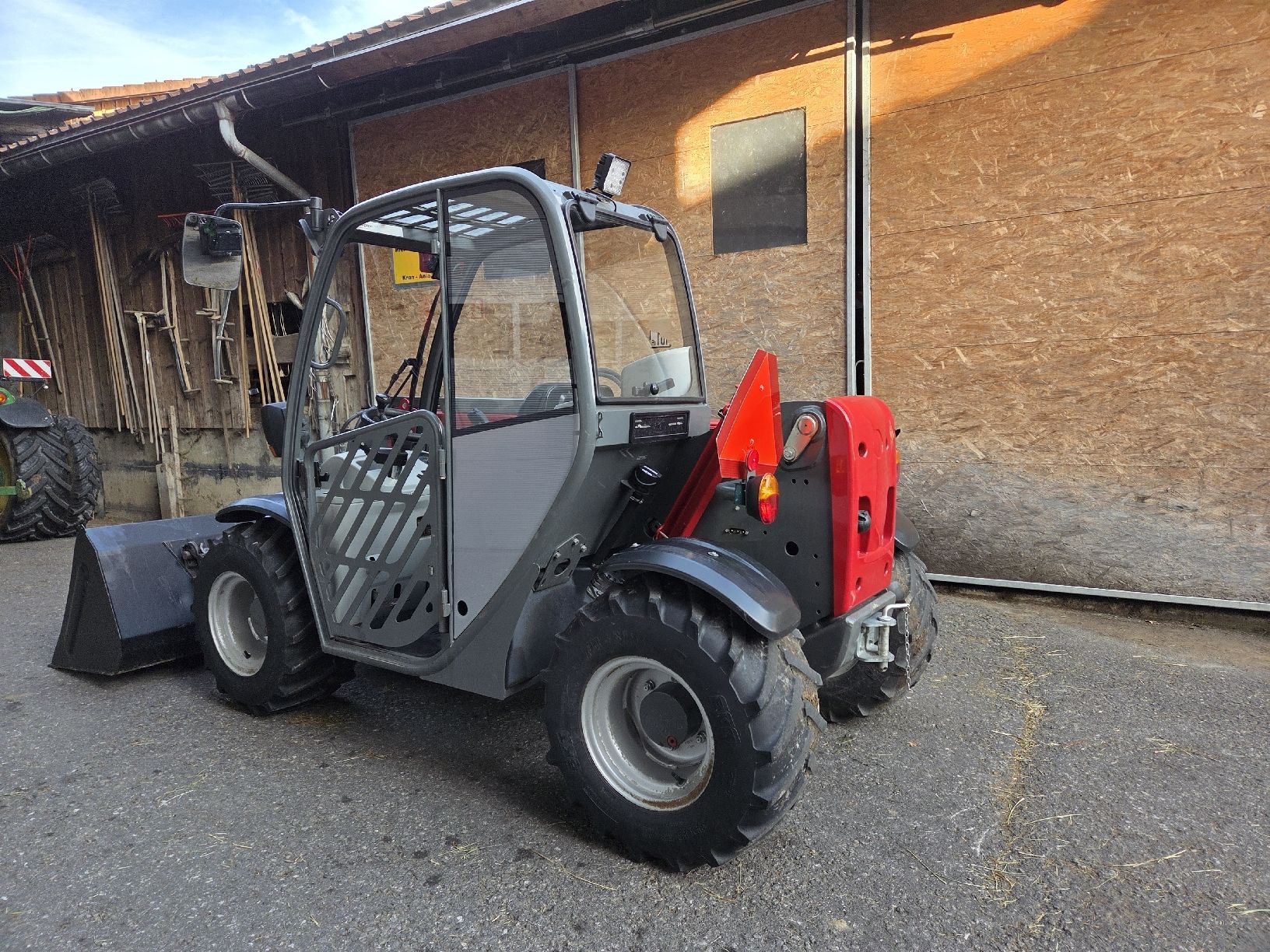 Weidemann Caricatori: Teleskoplader Weidemann 4512 – Usato da Unteriberg venduto da Prinz011 5