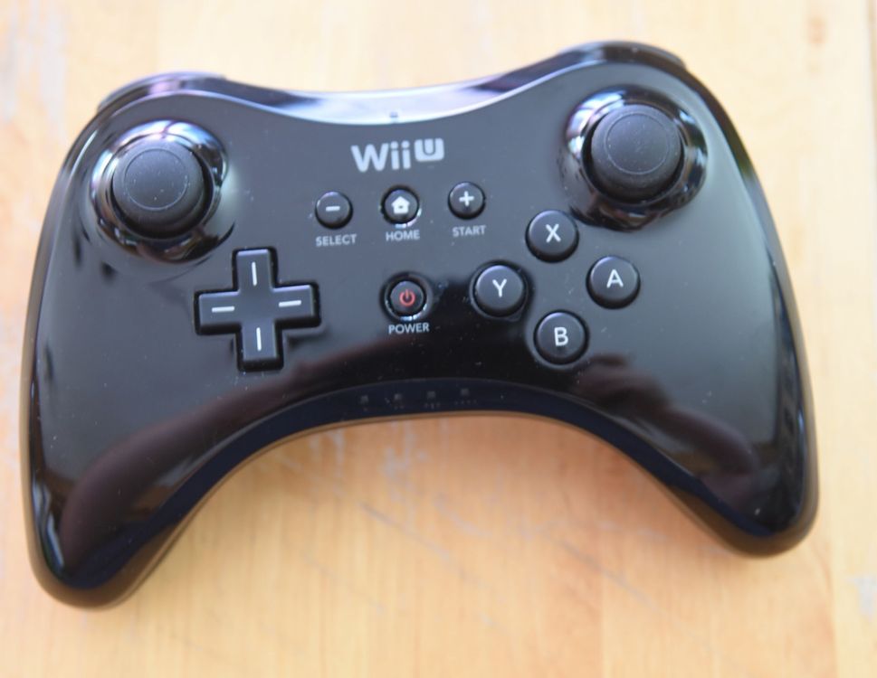 WiiU Pro Controller Kaufen auf Ricardo