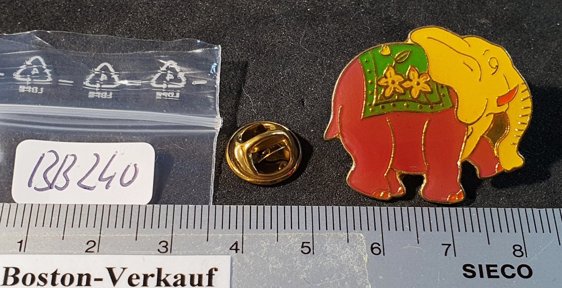 Placchette & Badge: BB240 - Pin Elefant – Usato da Reinach BL venduto da Boston-Verkauf 1