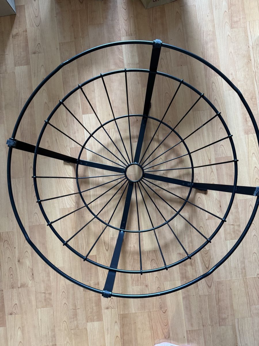 Tavoli: Table basse ronde noire, style industriel, avec rangement – Usato da Nyon venduto da tingloo 1