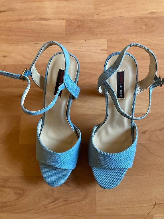 Damenschuhe: Neue schöne Damen Sandalen – Gebraucht aus Wetzikon ZH von vta_h8pd 1