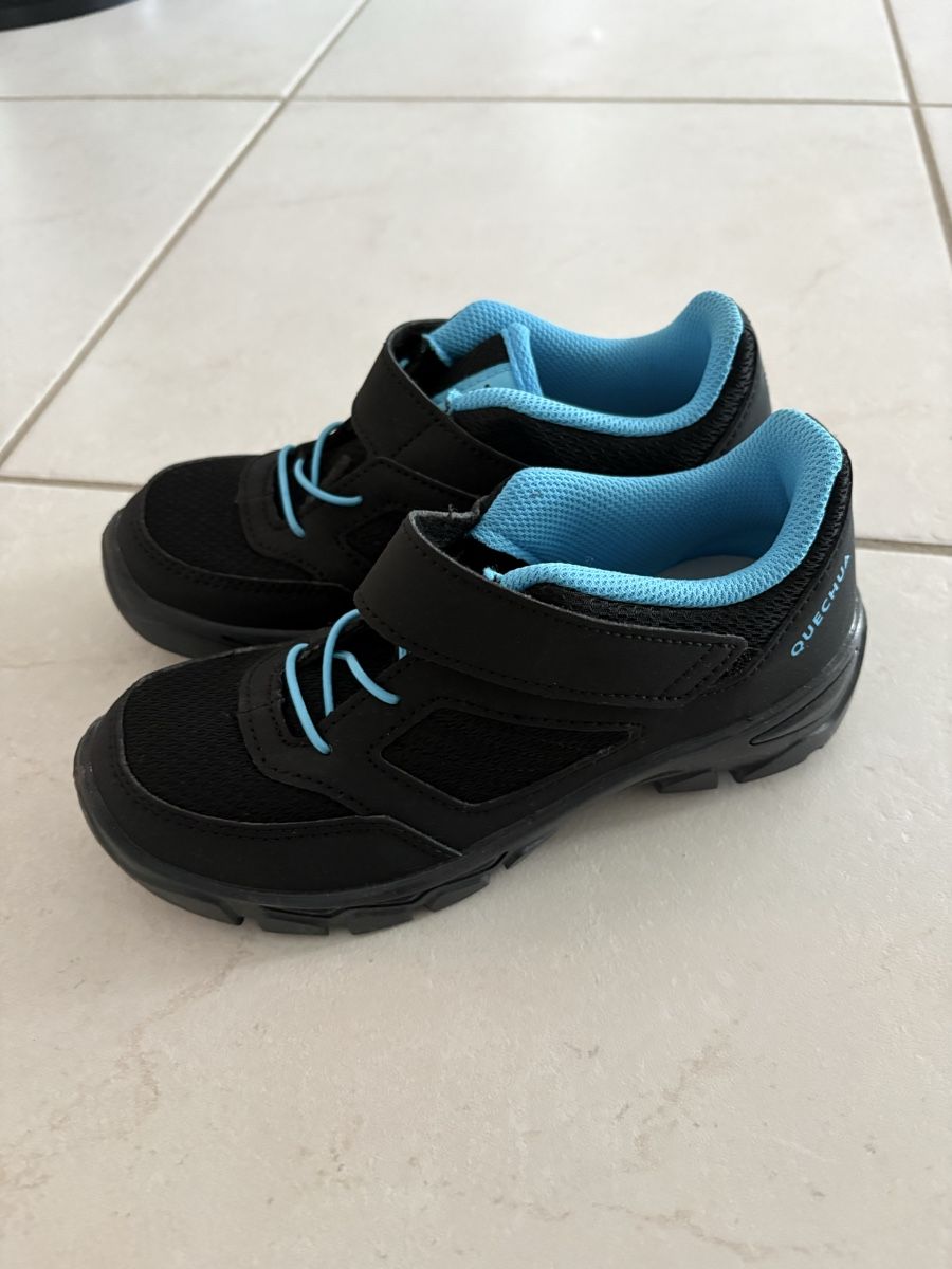Decathlon Schuhe für Jungen: Kinderschuhe Quechua Grösse EU 33 – Neu (gemäss Beschreibung) aus Tägerig von Jazz_87