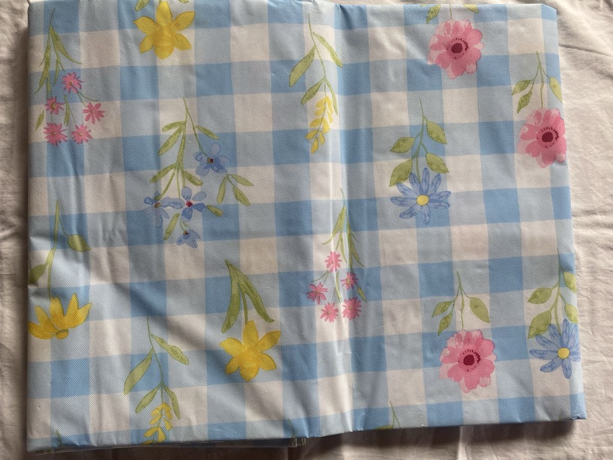 Altra biancheria da tavola: Floral Gingham Fabric tablecloth - Spring Sewing Project! – Nuovo e nell'imballaggio originale da Buttikon SZ venduto da Maxwelltime