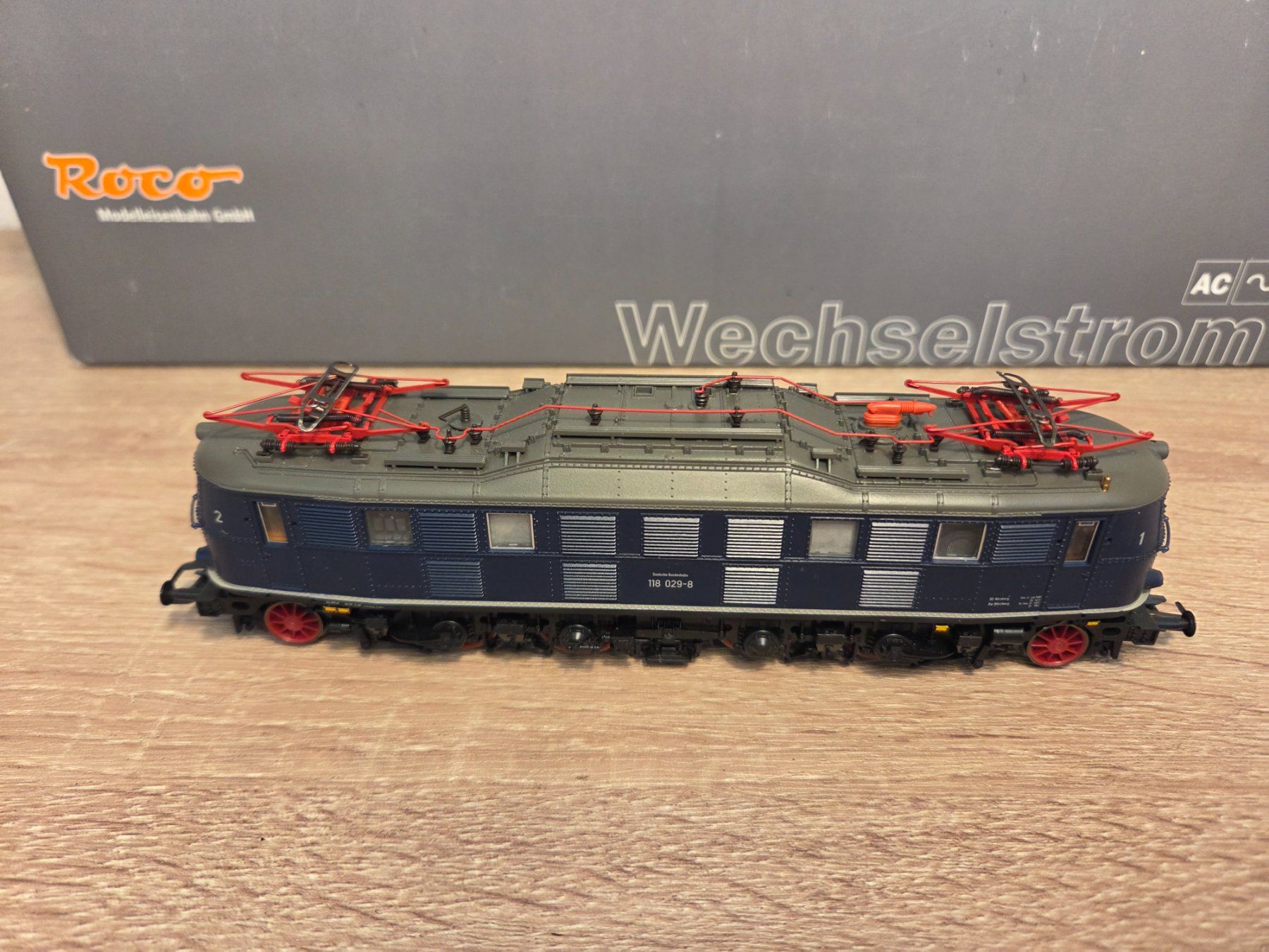 Roco Modellini di ferrovie: Roco 68631 E-Lok BR 118 DB Digital H0 – Nuovo e nell'imballaggio originale da St-Aubin-Sauges venduto da Lo_Go 4