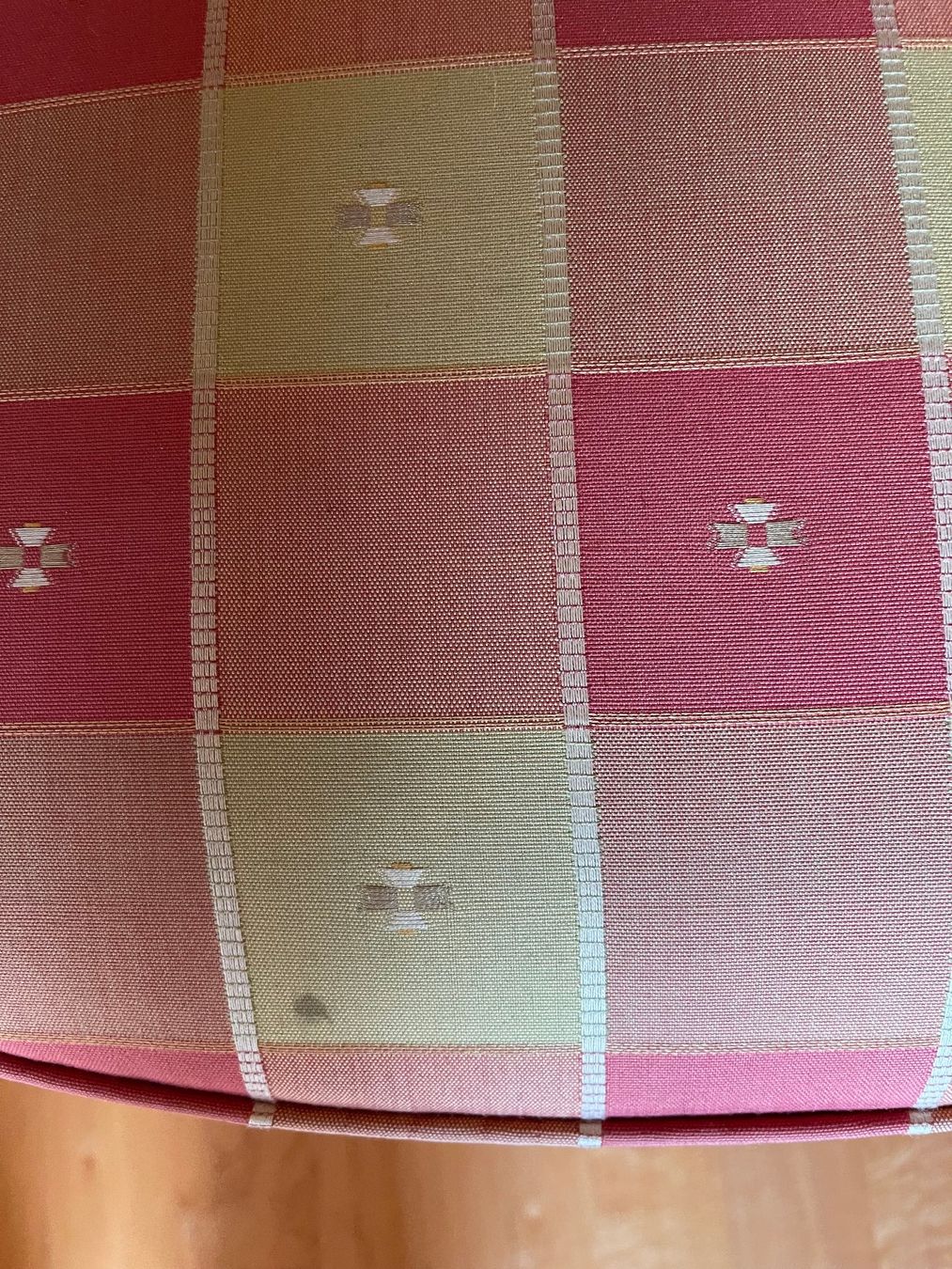 Poltrone: Fauteuils Sessel antik mit Designers Guild Stoff – Usato da Meilen venduto da Oman1 5