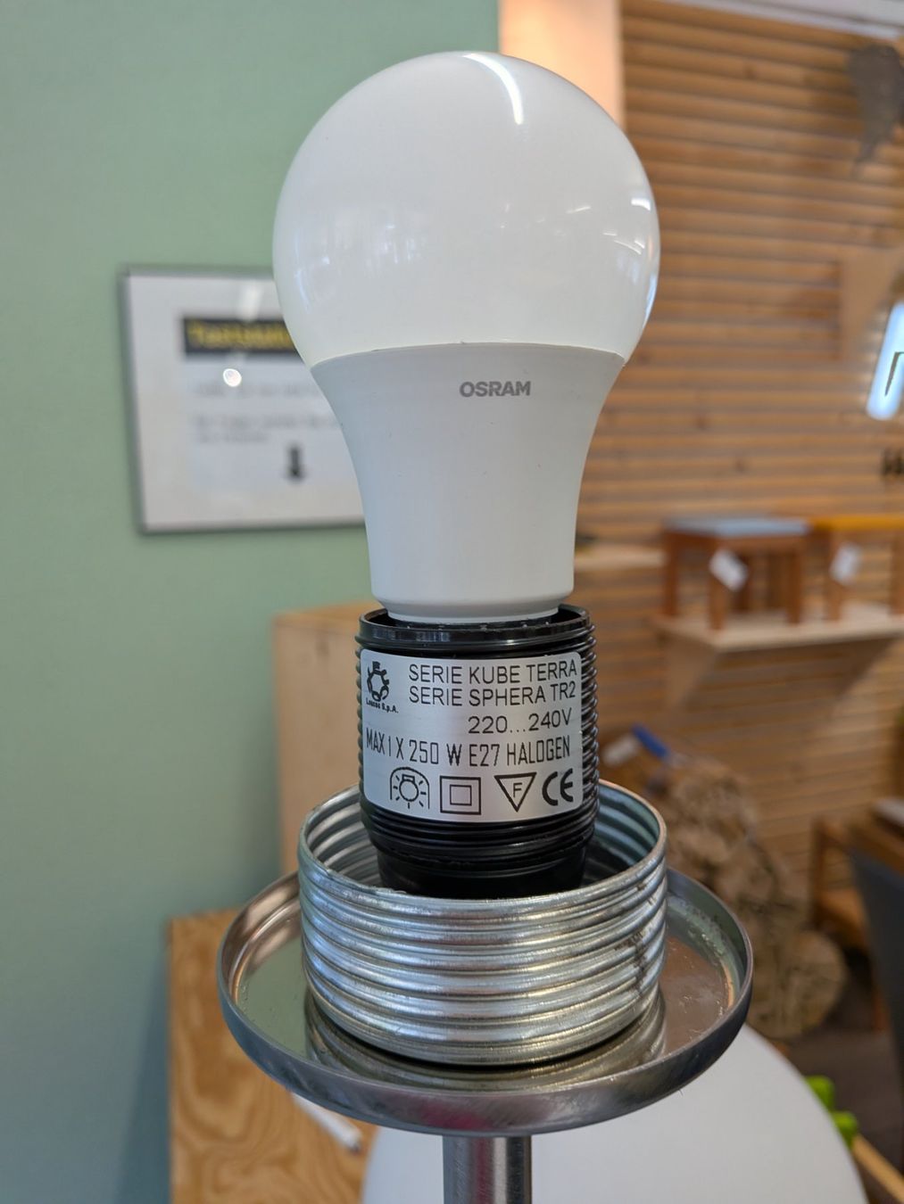 Lampade: Stehlampe Leucos ähnlich Flos Globall – Usato da Emmen venduto da Brockofsky 5