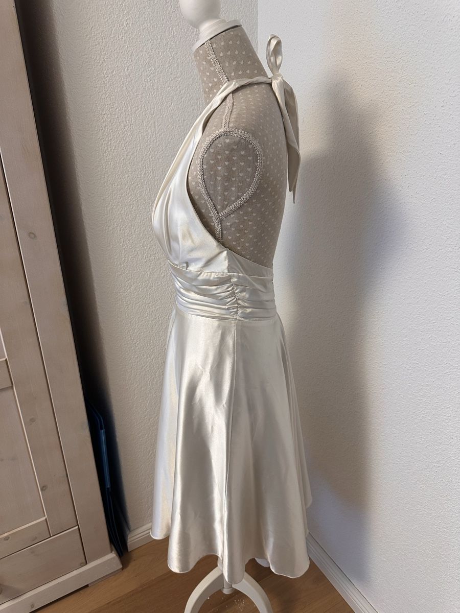 Vestiti: Wunderschönes Marylin Monroe Kleid Gr. 36 – Usato da Siebnen venduto da tan_sn8j 2