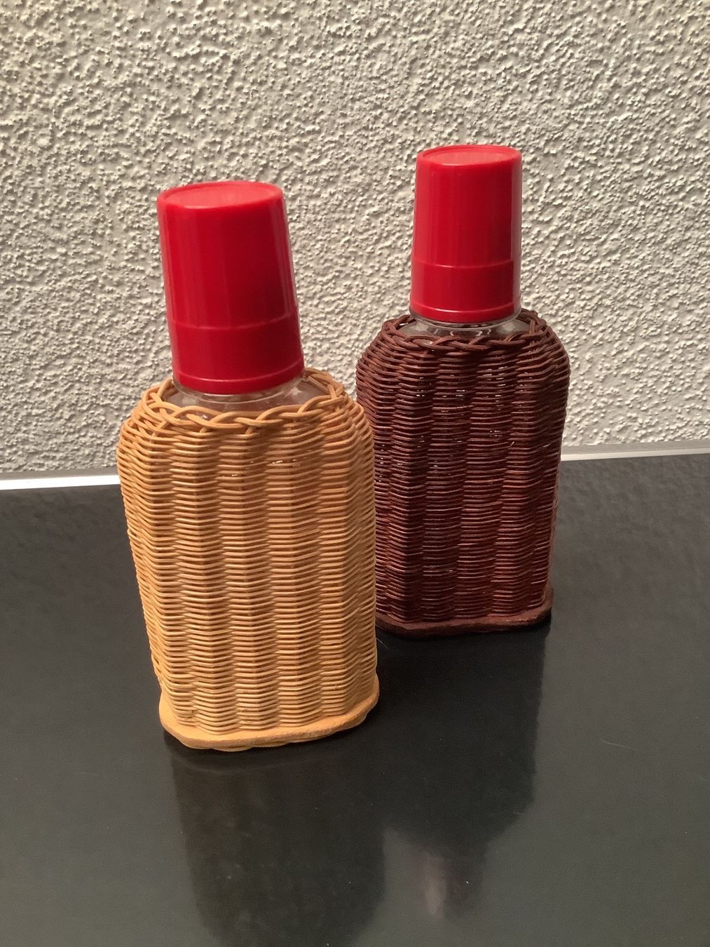 Borracce & Thermos: 2x Feldflasche/gourdes – Usato da Fribourg venduto da Rosyrosy