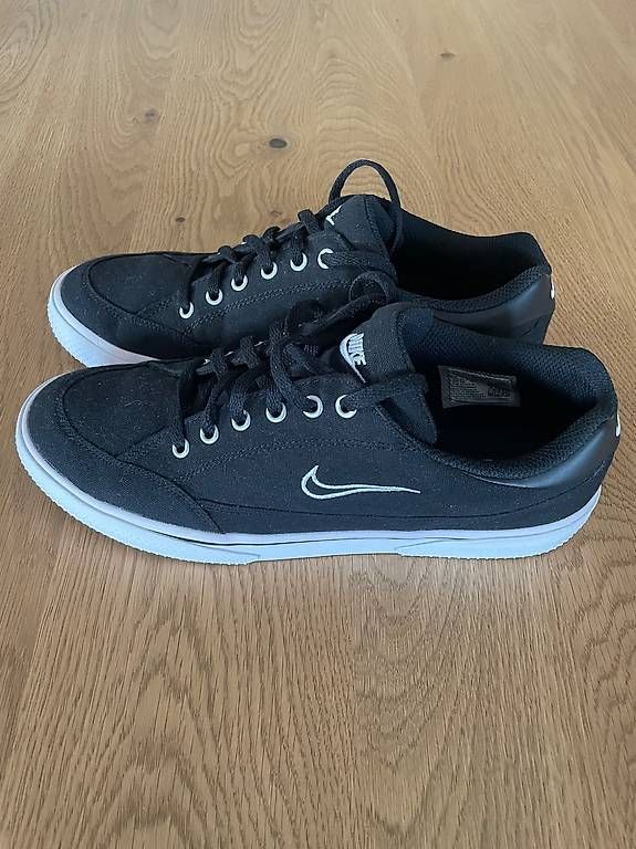 Herrenschuhe: Nike SB Sneaker – Gebraucht aus Wauwil von MirjamA 1