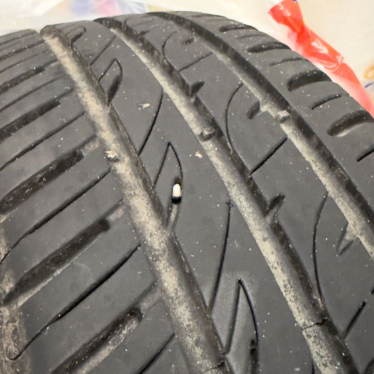 Ford Alle Autoersatzteile: Auto Reifen Ford Fiesta – Gebraucht aus Münsingen von lor_wsd9 3