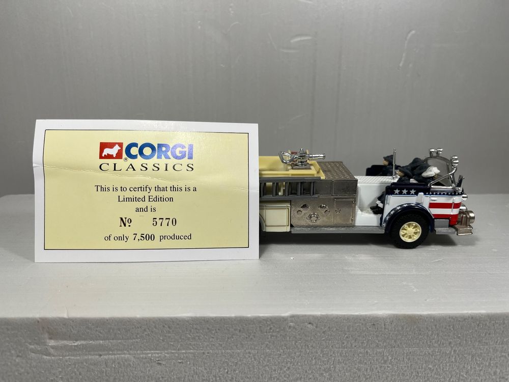 Camion De Pompiers Corgi Classics - Berliet - Échelle 1:50? - Occasion Sans Boîte