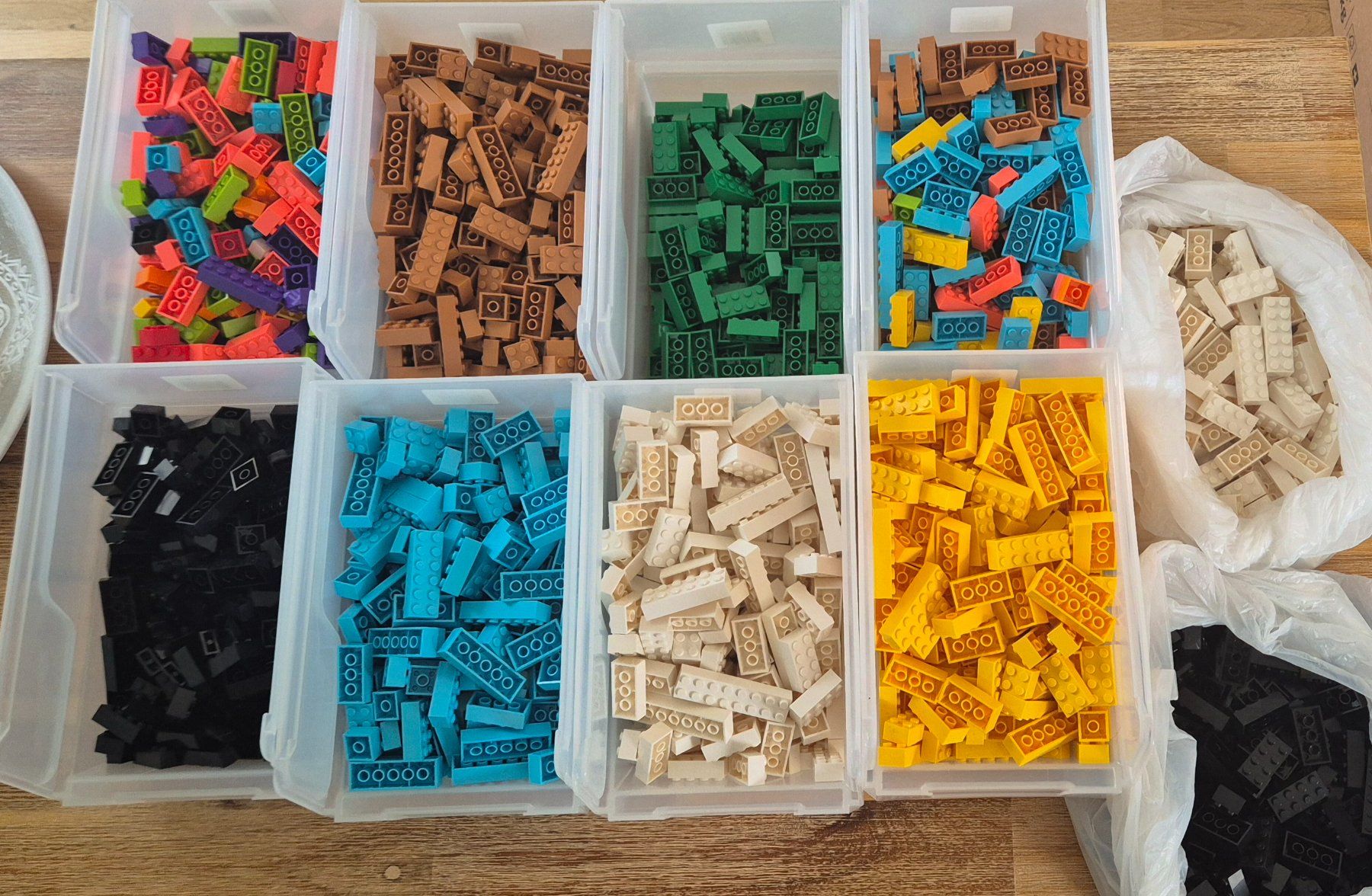 Lego Spielzeuge: Lego Einzelsteine mit boxen – Gebraucht aus Kaiseraugst von mma_t85r