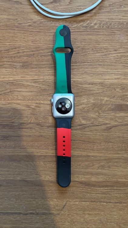 Apple Smartwatch: Apple Watch Series 3 – D'occasion à Zürich par diamonds175 1