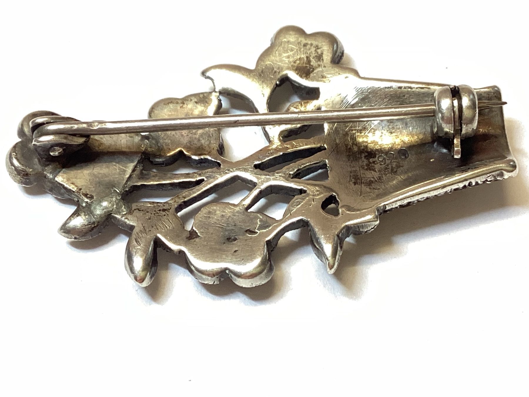 Spille & Fermagli: Art-Deco Blumenkorb Brosche, 920 Silber mit Markasiten – Usato da Eglisau venduto da mar_5rn2 5