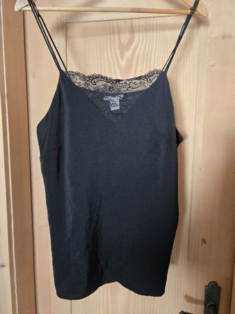 Elegantes Top H&M schwarz mit Spitze - Grösse 44 