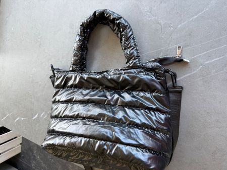 Leichte Tasche mit guter Grösse