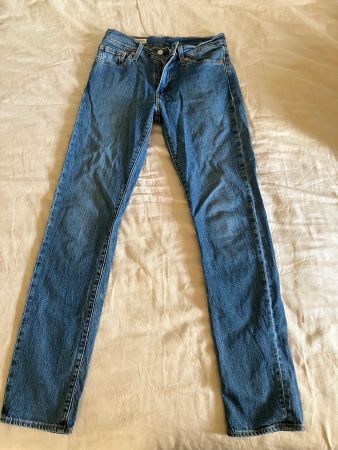 Levi’s Premium Jeans W28 L32 – Slim Fit / Hellblau